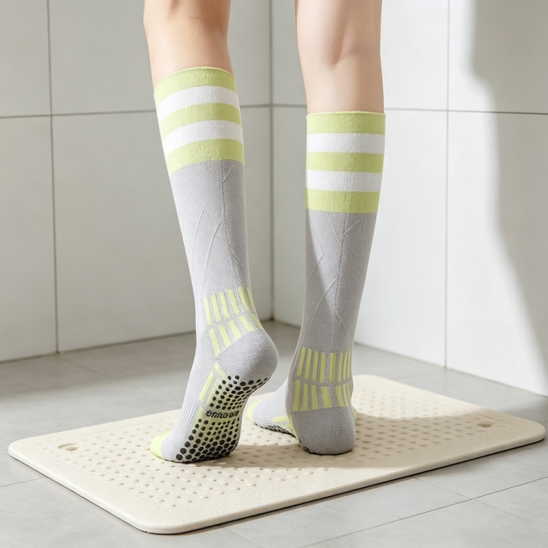 Kaus Kaki Yoga Selutut untuk W - Leg Home Gym Workout ulasan dan harga